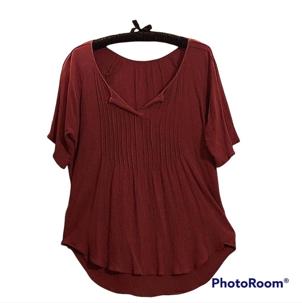 Bernard Chaus, Inc Dark Red Blouse Vintage Pleated Accents Gauzy Light Very Nice